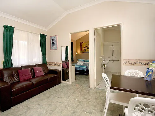Lilyponds Holiday Park 메이플턴