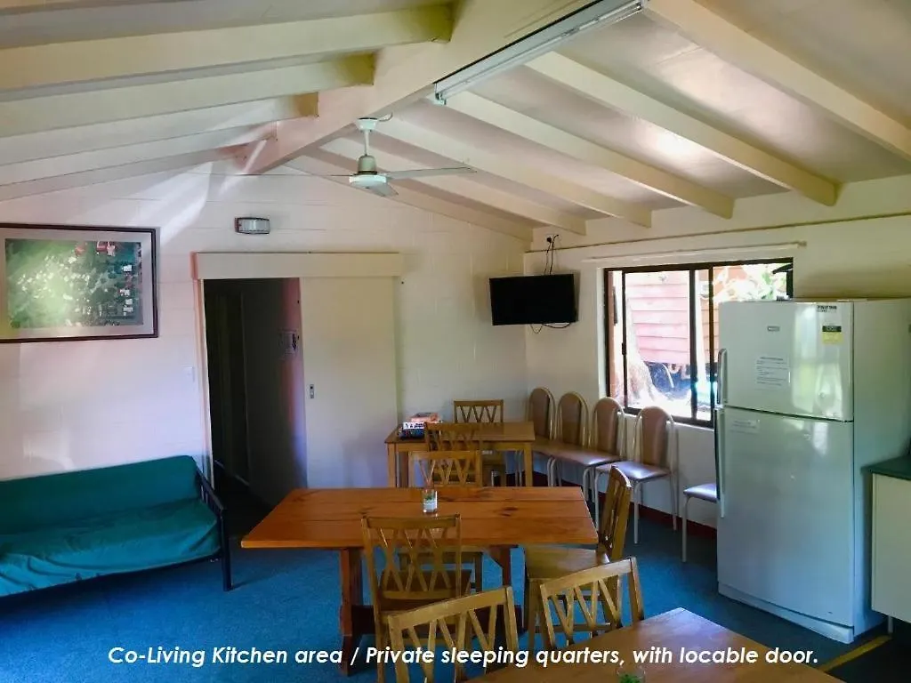 Lilyponds Holiday Park 메이플턴